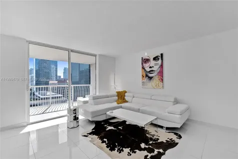 1200 Brickell Bay Drive Miami FL 33131