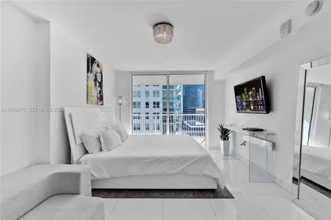 1200 Brickell Bay Drive Miami FL 33131