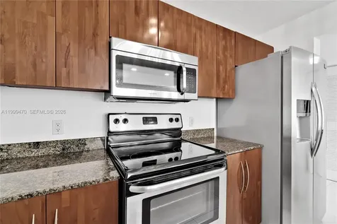 1200 Brickell Bay Drive Miami FL 33131