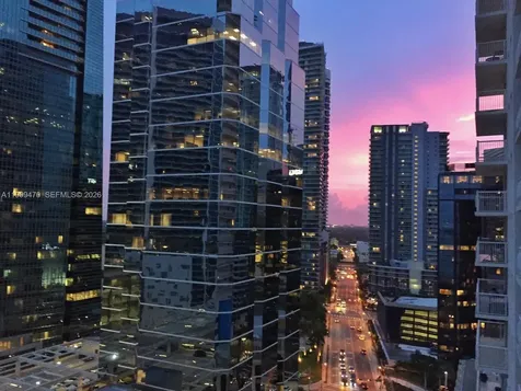 1200 Brickell Bay Drive Miami FL 33131
