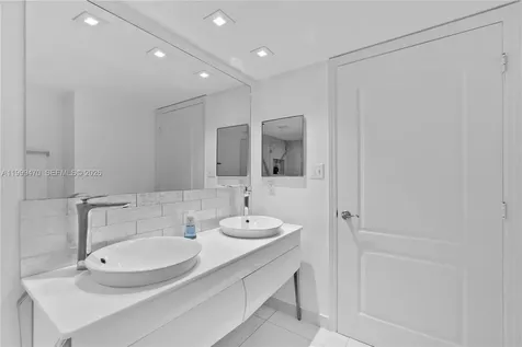 1200 Brickell Bay Drive Miami FL 33131