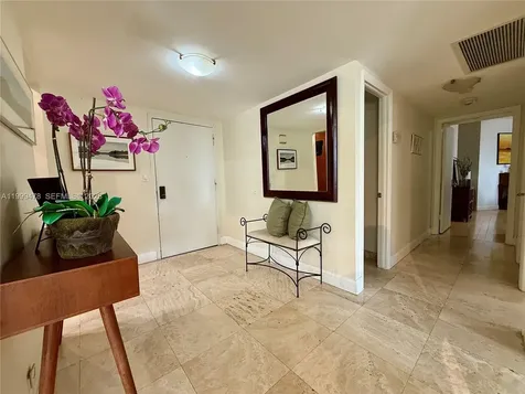 1121 Crandon Boulevard Key Biscayne FL 33149