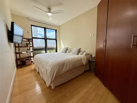1121 Crandon Boulevard Key Biscayne FL 33149