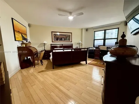 1121 Crandon Boulevard Key Biscayne FL 33149