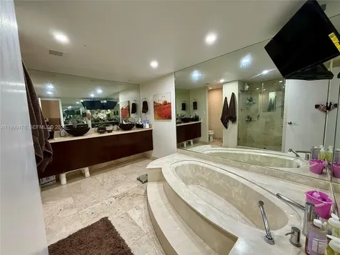 1121 Crandon Boulevard Key Biscayne FL 33149