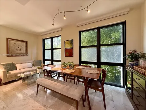 1121 Crandon Boulevard Key Biscayne FL 33149