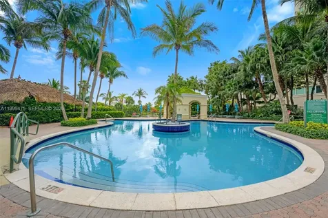 19501 W Country Club Drive Aventura FL 33180