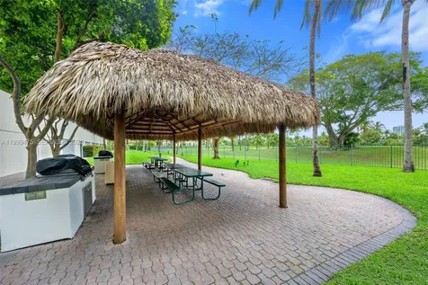 19501 W Country Club Drive Aventura FL 33180