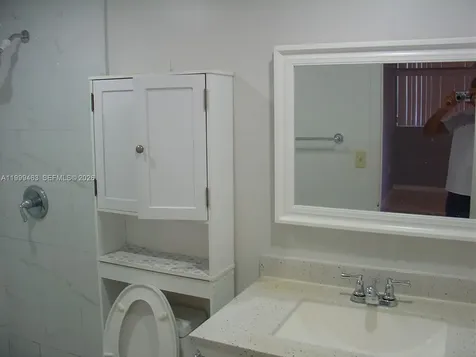 19025 NW 62nd Avenue Hialeah FL 33015