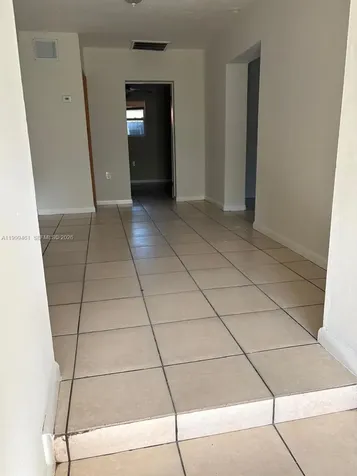 1384 NW 27th Street Miami FL 33142
