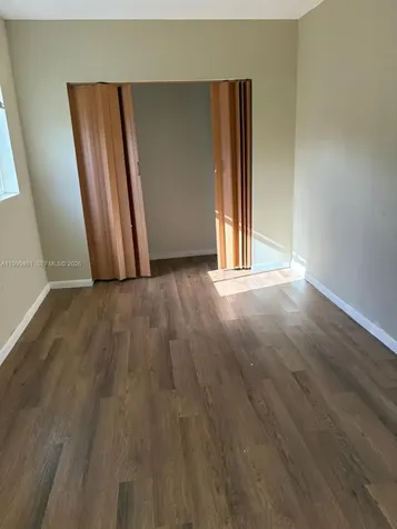 1384 NW 27th Street Miami FL 33142