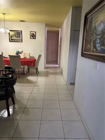 6993 W 5th Court Hialeah FL 33014