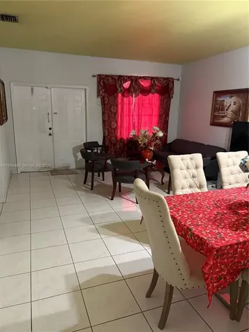6993 W 5th Court Hialeah FL 33014