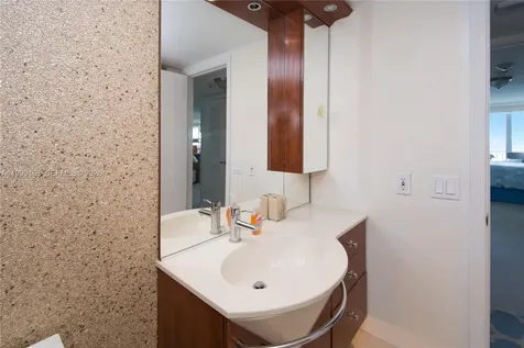 2200 S Ocean Lane Fort Lauderdale FL 33316