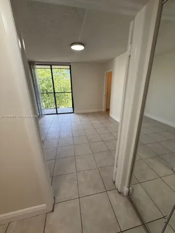 8075 SW 107th Avenue Miami FL 33173