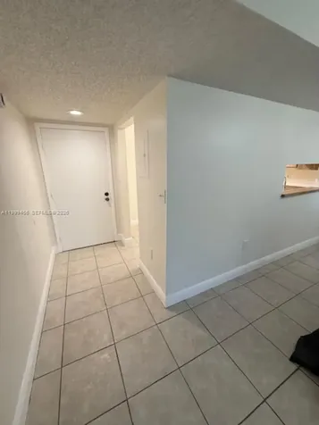 8075 SW 107th Avenue Miami FL 33173