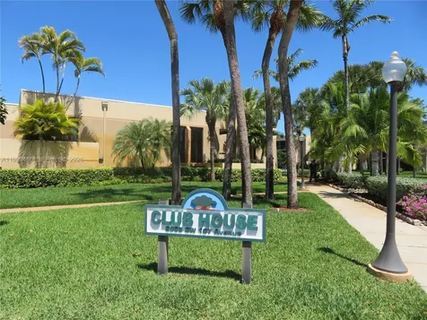 8075 SW 107th Avenue Miami FL 33173