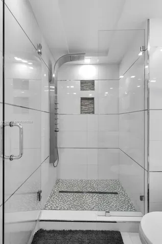 4775 Collins Avenue Miami Beach FL 33140