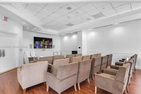 4775 Collins Avenue Miami Beach FL 33140
