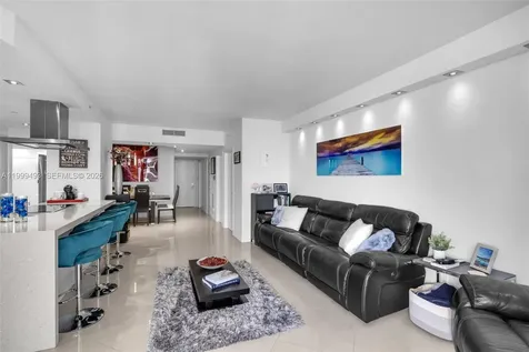 4775 Collins Avenue Miami Beach FL 33140