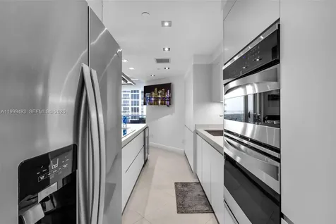 4775 Collins Avenue Miami Beach FL 33140