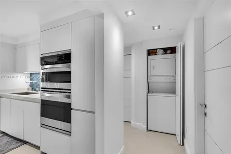 4775 Collins Avenue Miami Beach FL 33140