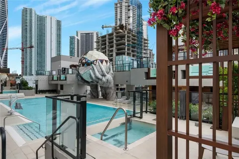 20 NE 11 Street Miami FL 33132