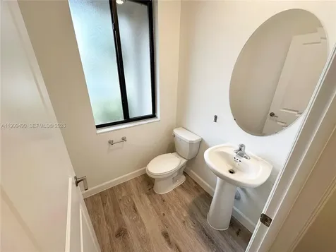 949 NE 211th Street Miami FL 33179