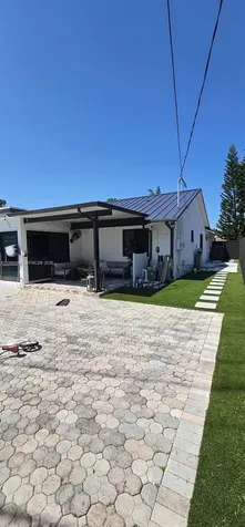 3110 SW 4th Street Deerfield Beach FL 33442