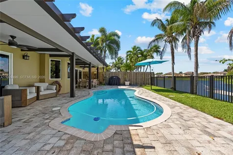 20918 SW 89th Path Cutler Bay FL 33189