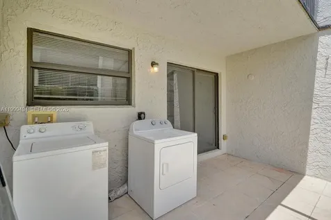 4511 Treehouse Lane Tamarac FL 33319