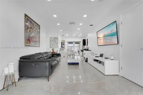 4310 SW 7th Street Miami FL 33134