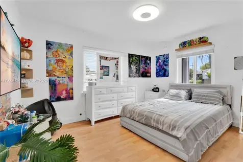 4310 SW 7th Street Miami FL 33134
