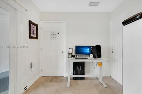 4310 SW 7th Street Miami FL 33134