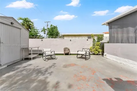 4310 SW 7th Street Miami FL 33134