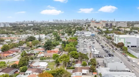 4310 SW 7th Street Miami FL 33134