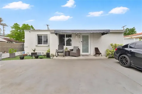 4310 SW 7th Street Miami FL 33134