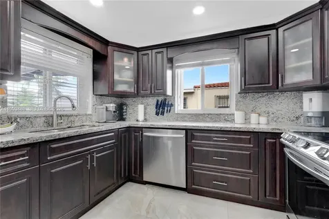 4310 SW 7th Street Miami FL 33134