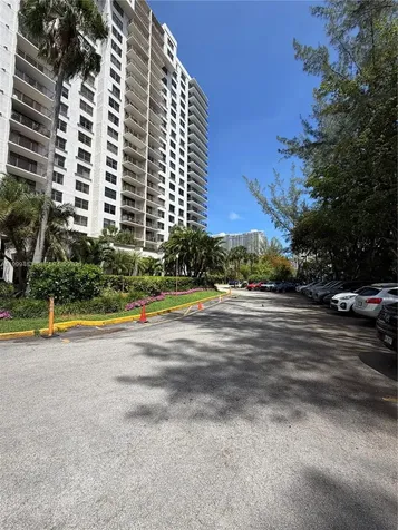 18151 NE 31st Court Aventura FL 33160
