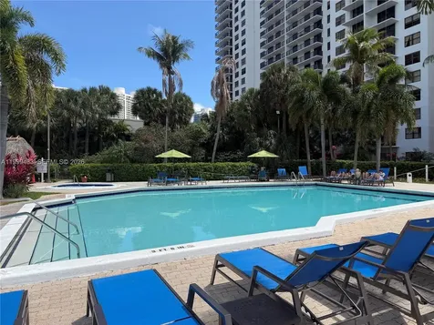 18151 NE 31st Court Aventura FL 33160