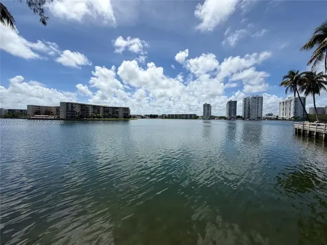 18151 NE 31st Court Aventura FL 33160