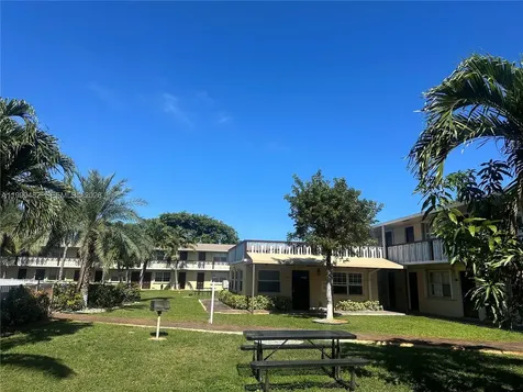 2900 NE 17th Avenue Pompano Beach FL 33064