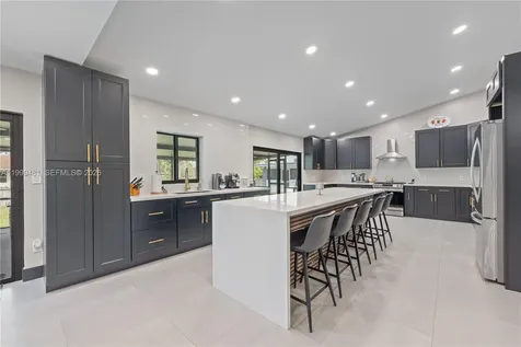 18462 SW 88th Place Cutler Bay FL 33157