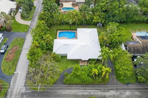 8400 SW 178th Street Palmetto Bay FL 33157