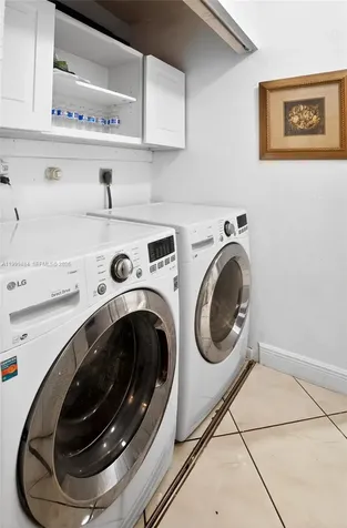 6445 W Pinehurst Circle W Tamarac FL 33321