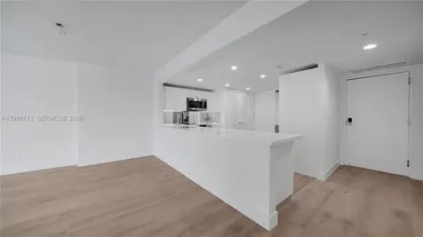 555 NE 34th Street Miami FL 33137