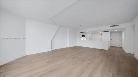 555 NE 34th Street Miami FL 33137