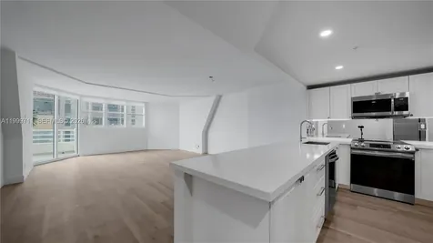555 NE 34th Street Miami FL 33137