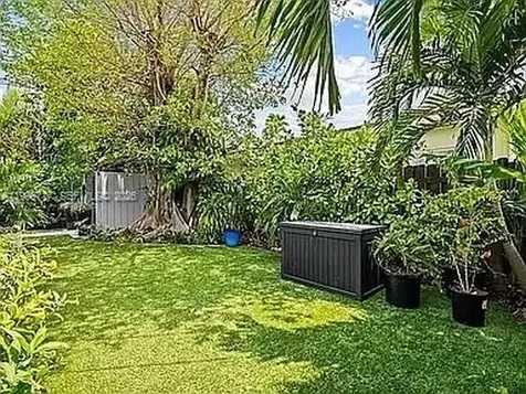 808 NE 17th Way Fort Lauderdale FL 33304