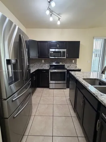 133 SE 28 Homestead FL 33033